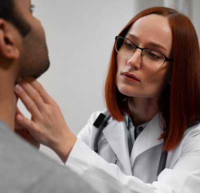 Какие болезни лечит отоларинголог?