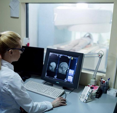 Что лучше, МРТ или УЗИ?